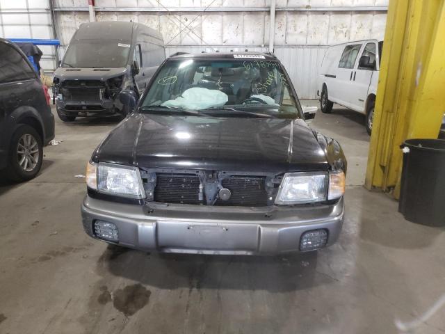 JF1SF655XWH759267 - 1998 SUBARU FORESTER S BLACK photo 5