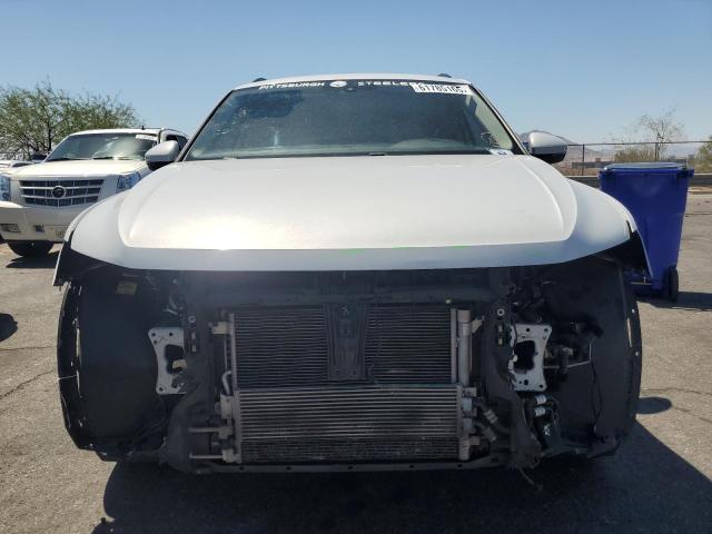 3VV3B7AX9JM040217 - 2018 VOLKSWAGEN TIGUAN SE Blanco foto 5