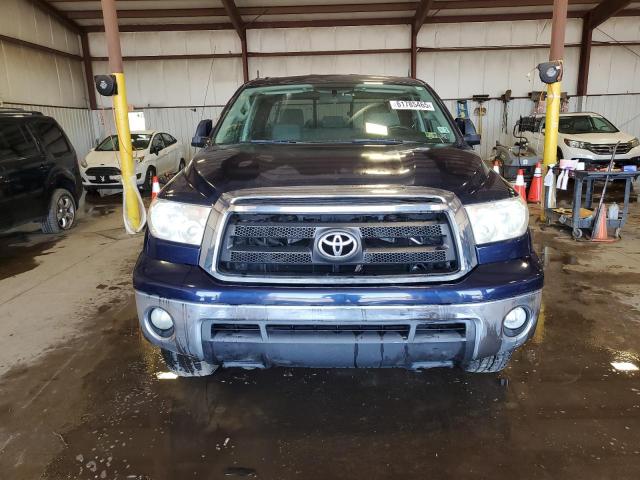 5TFUM5F1XAX010093 - 2010 TOYOTA TUNDRA DOUBLE CAB SR5 BLUE photo 5