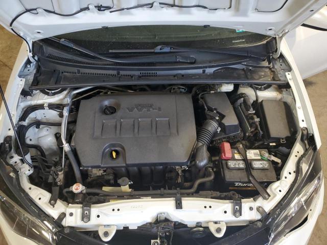 5YFBURHE8JP817659 - 2018 TOYOTA COROLLA LE L WHITE photo 11