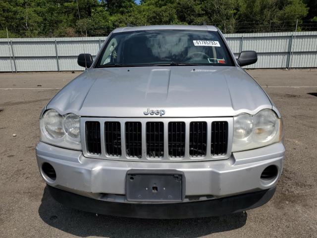 1J4GR48K46C279021 - 2006 JEEP GRAND CHER LAREDO SILVER photo 5