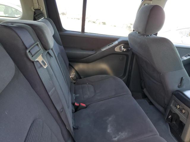 5N1AR18UX6C643630 - 2006 NISSAN PATHFINDER LE BLACK photo 11