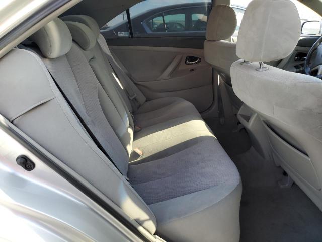 4T1BF3EK8AU511061 - 2010 TOYOTA CAMRY BASE SILVER photo 10