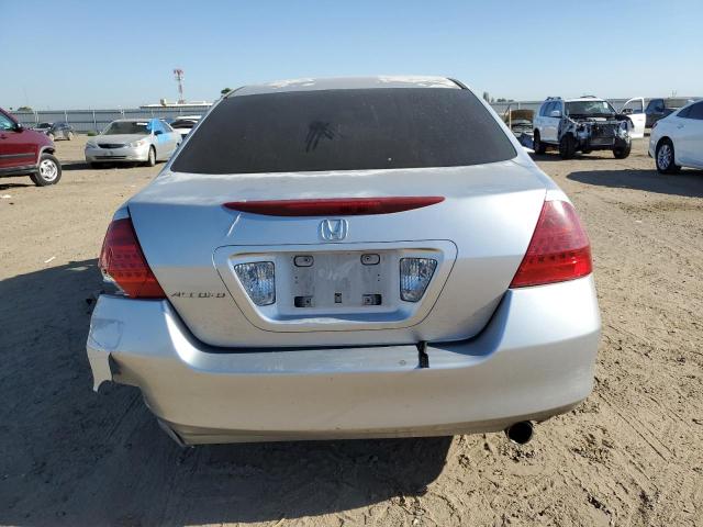 1HGCM56197A180017 - 2007 HONDA ACCORD VALUE SILVER photo 6