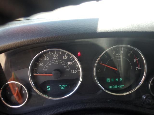 1C4HJWEG8JL873200 - 2018 JEEP WRANGLER UNLIMITED SAHARA Արծաթագույն լուսանկար 9