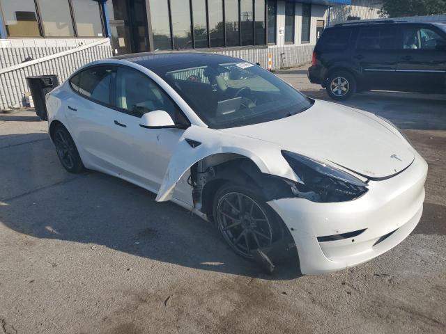 5YJ3E1EB4MF902169 - 2021 TESLA MODEL 3 თეთრი ფოტო 4