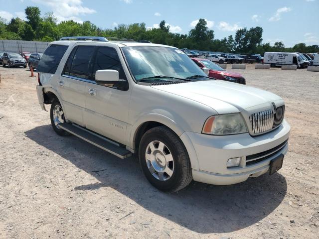 5LMFU27596LJ28121 - 2006 LINCOLN NAVIGATOR CREAM photo 4