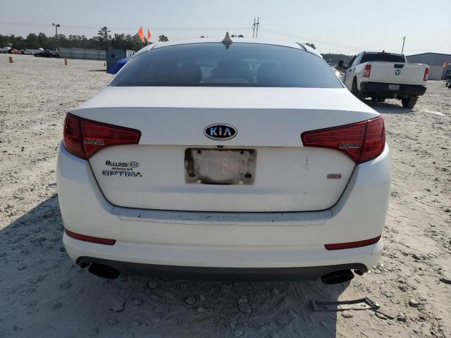 KNAGM4A78B5079135 - 2011 KIA OPTIMA LX WHITE photo 6