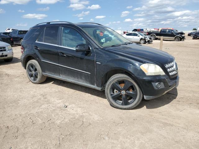 4JGBB2FB4BA638395 - 2011 MERCEDES-BENZ ML 350 BLUETEC BLACK photo 4