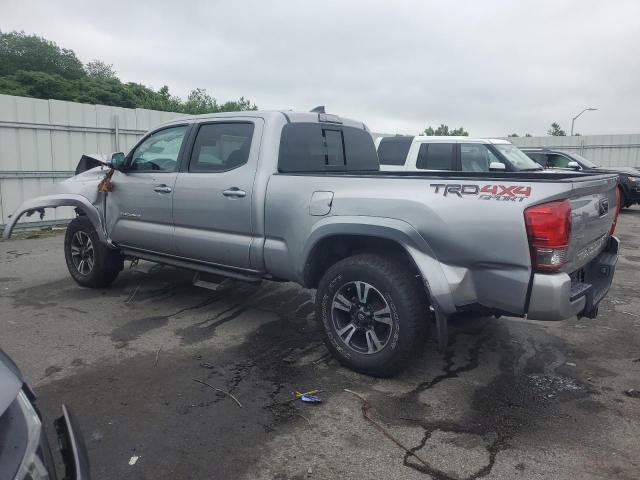 3TMDZ5BN2HM031918 - 2017 TOYOTA TACOMA DOUBLE CAB SILVER photo 2