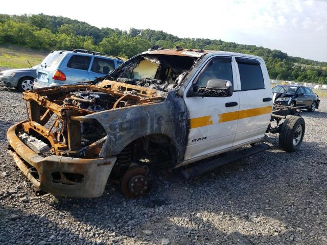 3C63R3GL9KG629122 - 2019 RAM 3500 TRADESMAN WHITE photo 1