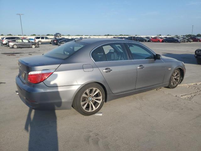 WBANW13539C160531 - 2009 BMW 535 I GRAY photo 3