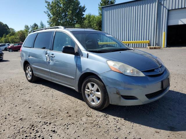 5TDKK4CC8AS310203 - 2010 TOYOTA SIENNA CE BLUE photo 4