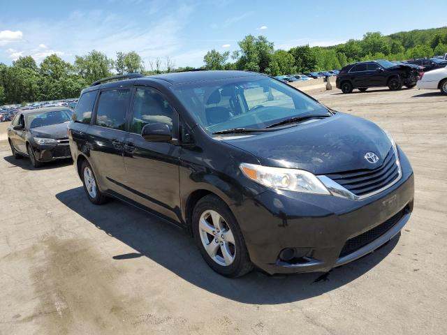 5TDKK3DC9FS559870 - 2015 TOYOTA SIENNA LE BLACK photo 4