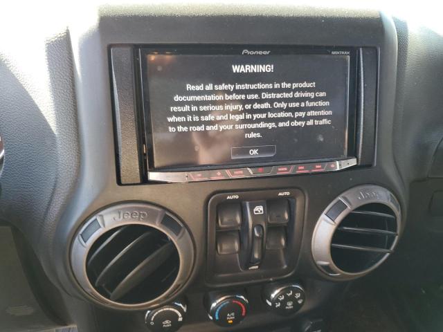 1C4BJWDG4FL608725 - 2015 JEEP WRANGLER U SPORT Schwarz Foto 9