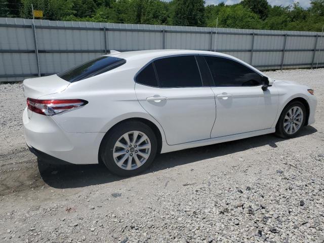4T1C11AK1LU939862 - 2020 TOYOTA CAMRY LE WHITE photo 3