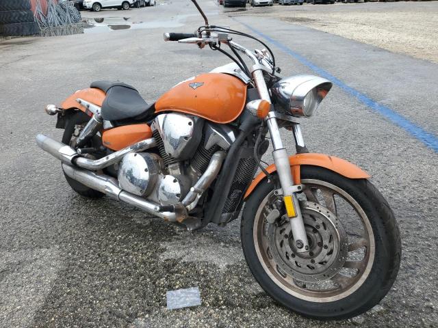 1HFSC55086A207931 - 2006 HONDA VTX1300 C ORANGE photo 1