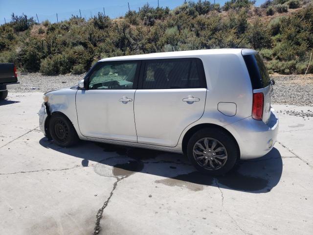 JTLKE50E881017481 - 2008 TOYOTA SCION XB SILVER photo 2
