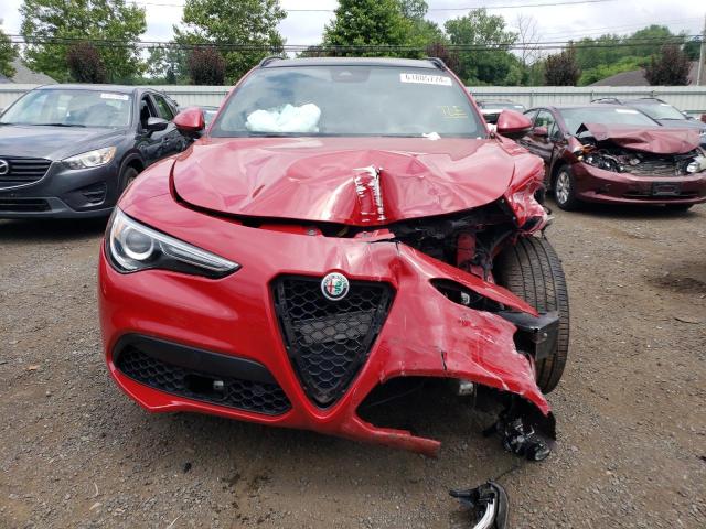 ZASFAKNN0J7B76733 - 2018 ALFA ROMEO STELVIO TI SPORT RED photo 5
