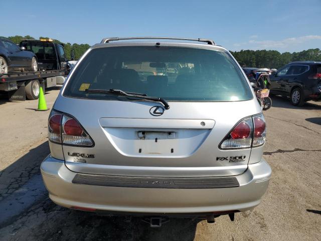 JTJHF10U010220635 - 2001 LEXUS RX 300 SILVER photo 6