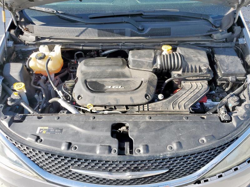 2C4RC1BG7JR110226 - 2018 CHRYSLER PACIFICA TOURING L SILVER photo 12