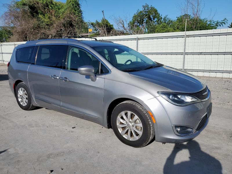 2C4RC1BG7JR110226 - 2018 CHRYSLER PACIFICA TOURING L SILVER photo 4