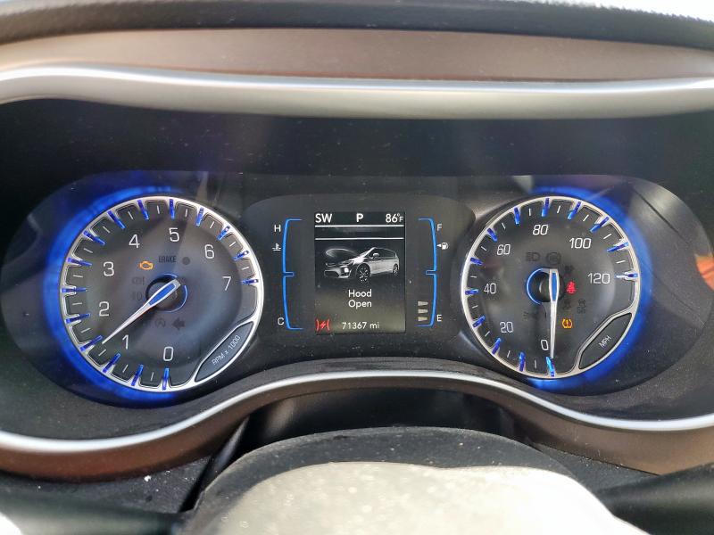 2C4RC1BG7JR110226 - 2018 CHRYSLER PACIFICA TOURING L SILVER photo 9