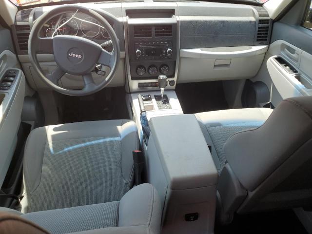 1J8GN28K38W152650 - 2008 JEEP LIBERTY SPORT RED photo 8