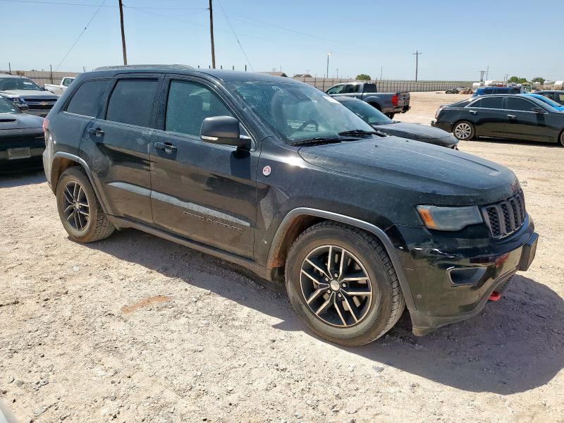 1C4RJFLTXHC962121 - 2017 JEEP GRAND CHER TRAILHAWK BLACK photo 4