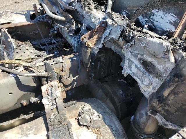 3AKJGEBG2ESFL0855 - 2014 FREIGHTLINER CASCADIA 1 烧焦的 照片 8