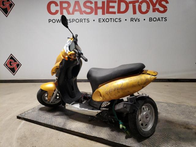 LHJLC13F36B001103 - 2006 BASHAN SCOOTER YELLOW photo 3