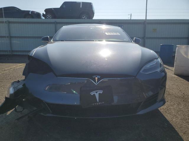 5YJSA1E2XHF185516 - 2017 TESLA MODEL S 灰色 照片 5