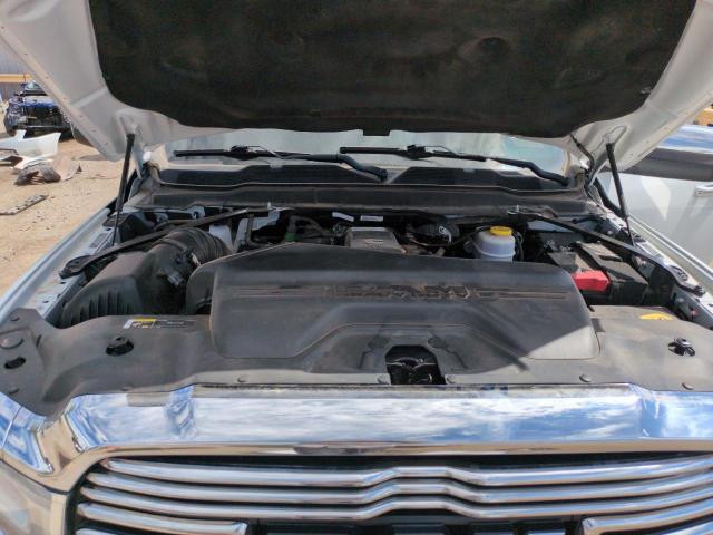 3C6UR5FLXLG202051 - 2020 RAM 2500 LARAMIE WHITE photo 11