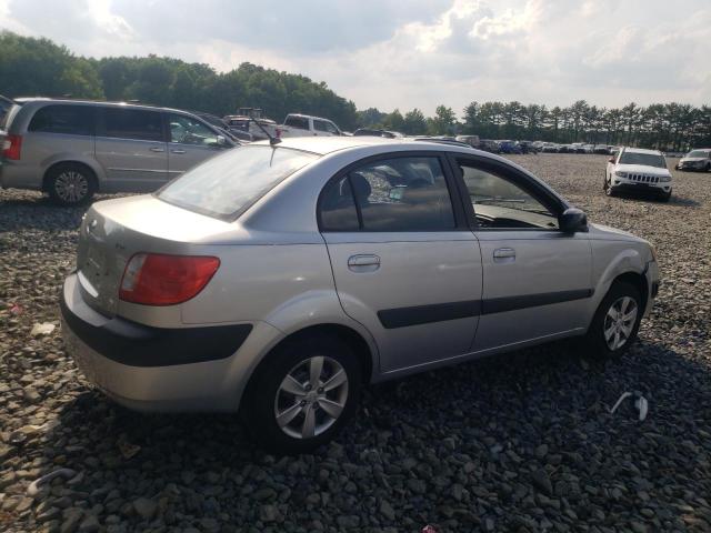 KNADE123986383703 - 2008 KIA RIO BASE SILVER photo 3