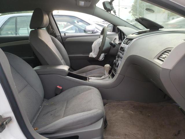 1G1ZA5EU6BF219812 - 2011 CHEVROLET MALIBU 1LT LS WHITE photo 5