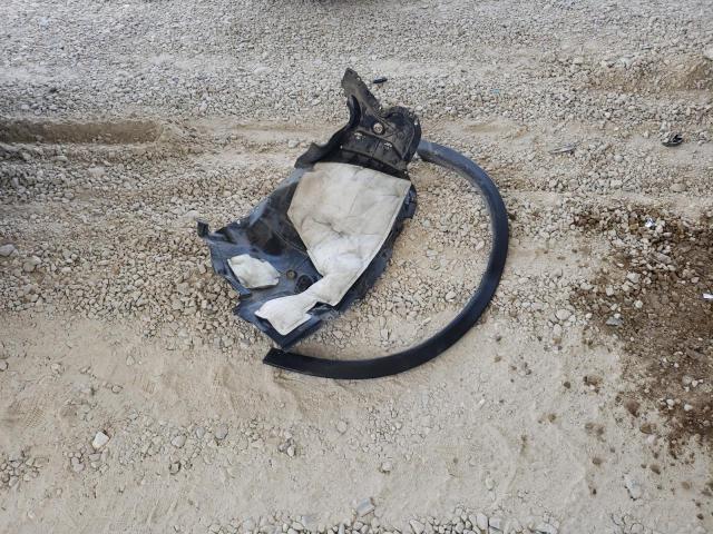 KNMAT2MV4JP555474 - 2018 NISSAN ROGUE S WHITE photo 13