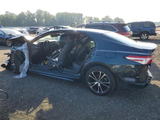 4T1B11HK7JU599096 - 2018 TOYOTA CAMRY L BLUE photo 2