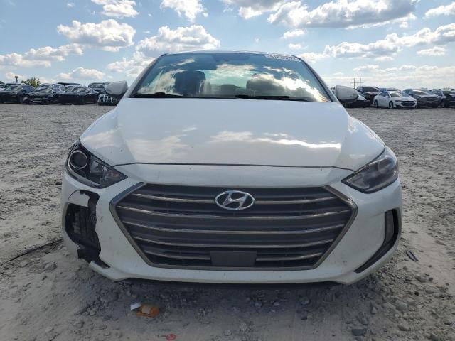 5NPD84LF7HH130700 - 2017 HYUNDAI ELANTRA SE WHITE photo 5