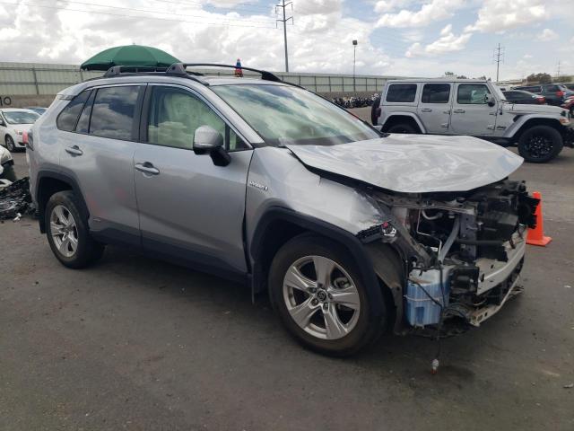 JTMRWRFV8KJ006932 - 2019 TOYOTA RAV4 XLE فضي صورة 4