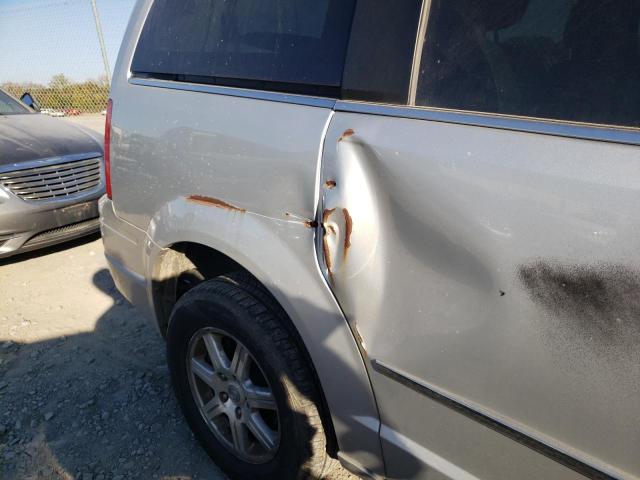 2A8HR54189R563916 - 2009 CHRYSLER TOWN & COU TOURING ვერცხლისფერი ფოტო 10