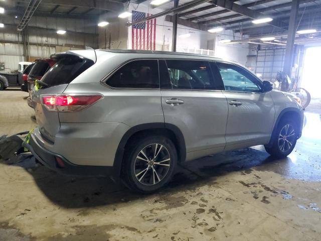 5TDJKRFH8GS261660 - 2016 TOYOTA HIGHLANDER XLE SILVER photo 3