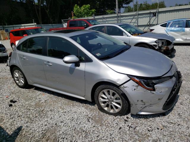 JTDHPRAE8LJ014188 - 2020 TOYOTA COROLLA LE GRAY photo 4