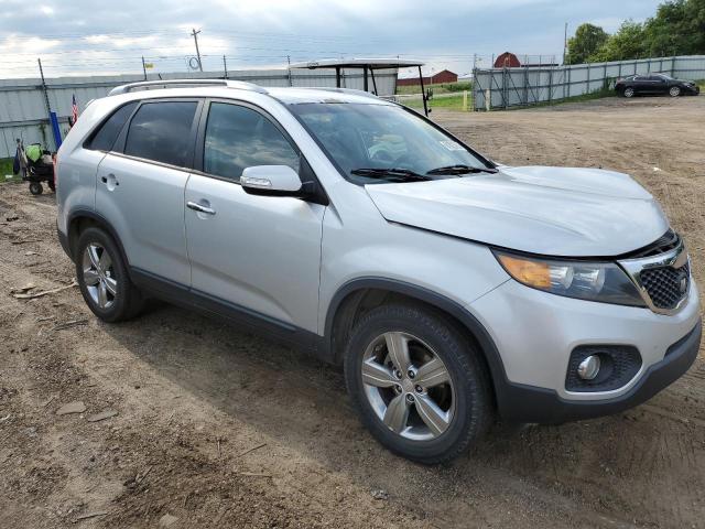 5XYKU3A63DG371445 - 2013 KIA SORENTO EX SILVER photo 4