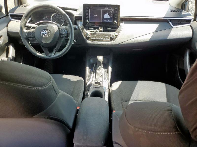 5YFEPMAE7MP180866 - 2021 TOYOTA COROLLA LE 蓝色 照片 8