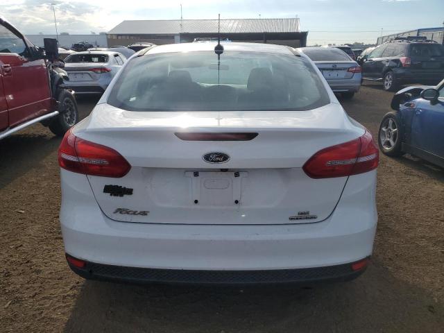 1FADP3F24GL245874 - 2016 FORD FOCUS SE WHITE photo 6