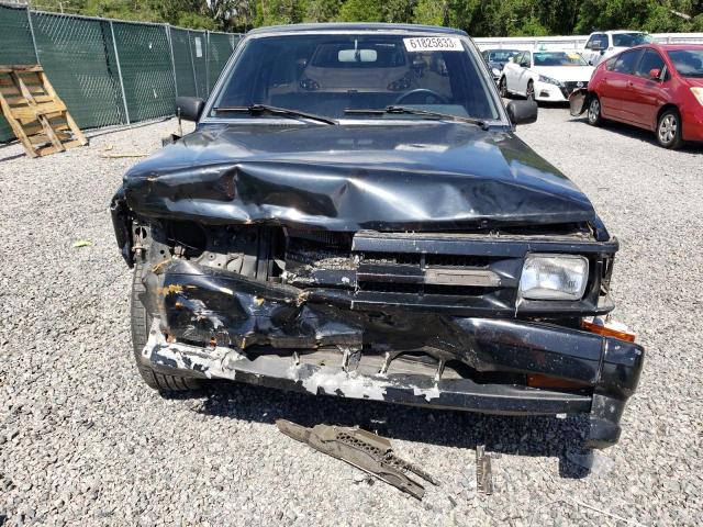 JM2UF1133J0365123 - 1988 MAZDA B2200 SHORT BED BLACK photo 5