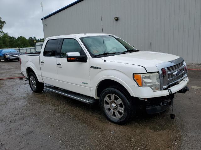 1FTFW1CT3BFB51371 - 2011 FORD F150 SUPERCREW WHITE photo 4