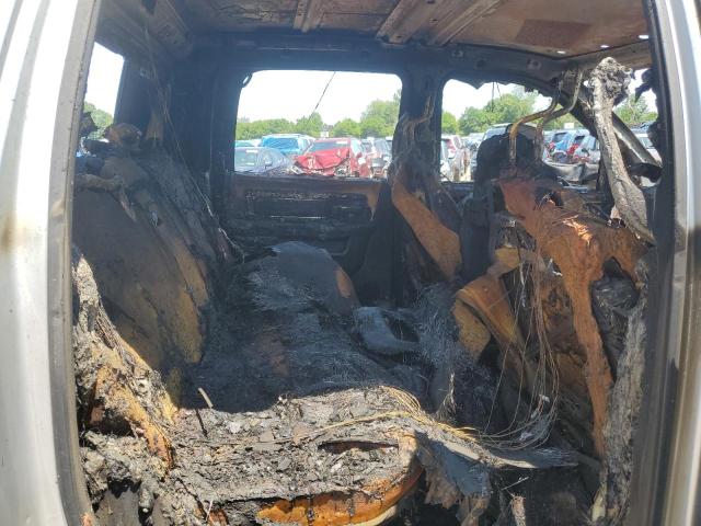 3C63RRHL6FG514937 - 2015 RAM 3500 SLT SILVER photo 10