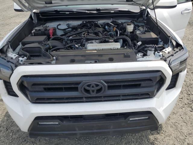 3TYLB5JN9RT009308 - 2024 TOYOTA TACOMA DOUBLE CAB WHITE photo 11
