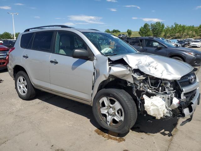 2T3BF4DV8BW086032 - 2011 TOYOTA RAV4 银色 照片 4